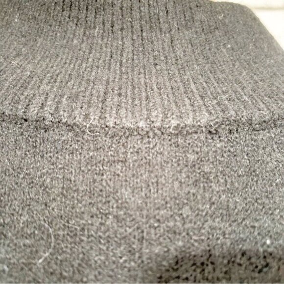 J.Crew Women’s Chunky crewneck sweater in Supersoft yarn - Size Large - Picture 8 of 16